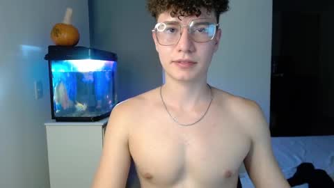 adrian morelli online show from October 26, 12:12 am