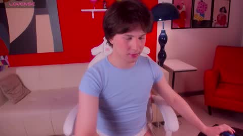 adrianoaubert online show from February 3, 3:15 am