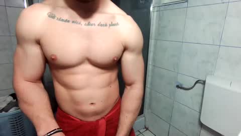 Mrrfitt online show from March 8, 11:00 am