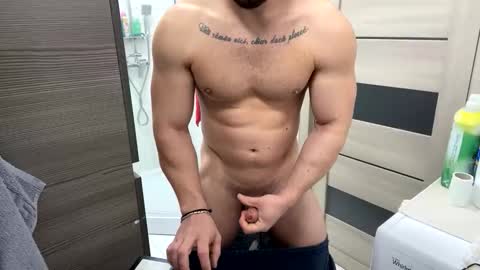 Mrrfitt online show from December 22, 8:11 am