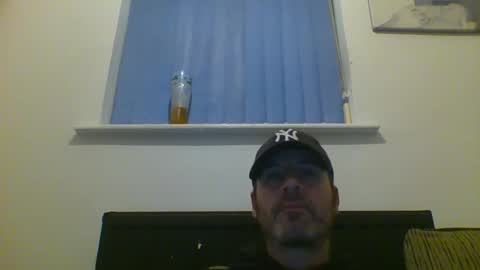 Snapshot of adz170578 chatting on October 18, 9:42 pm adz170578 online show from October 18, 9:42 pm