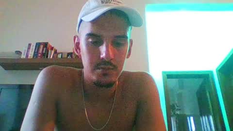 Snapshot of aelucius chatting on January 24, 9:05 pm Luci online show from January 24, 9:05 pm