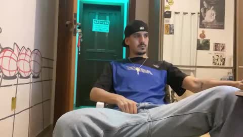 Snapshot of aelucius chatting on September 30, 3:12 am Luci online show from September 30, 3:12 am