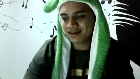 Snapshot of ahntony__69 chatting on January 19, 4:33 am ahntony  69 online show from January 19, 4:33 am