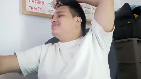 Snapshot of ahntony__69 chatting on October 21, 6:55 pm ahntony  69 online show from October 21, 6:55 pm