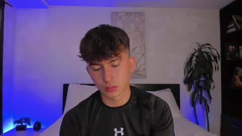 Snapshot of aidan_hale chatting on January 29, 7:22 pm A H  online show from January 29, 7:22 pm