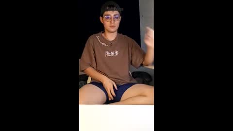 Aiden online show from February 3, 1:03 am