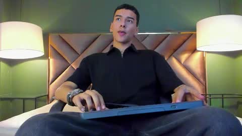 aiden_royce online show from January 8, 2:39 am