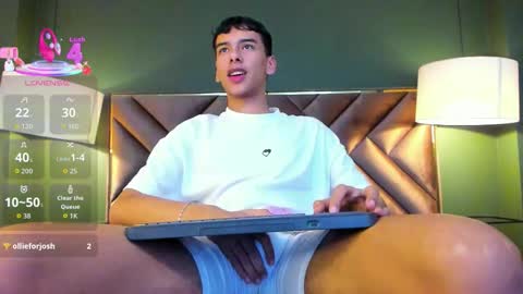 aiden_royce online show from November 26, 4:48 am