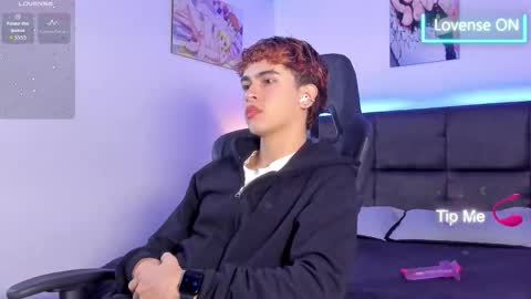 Aiden  online show from October 2, 12:31 pm