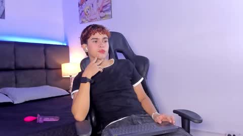 Aiden  online show from October 1, 12:20 pm