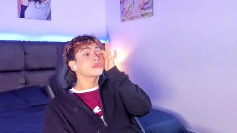 Aiden  online show from October 15, 12:13 pm