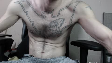 Leo  Airborn  Sir  Daddy online show from December 11, 3:26 am