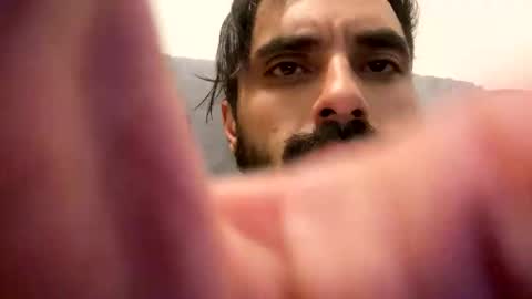 aisenotes online show from November 11, 12:21 pm