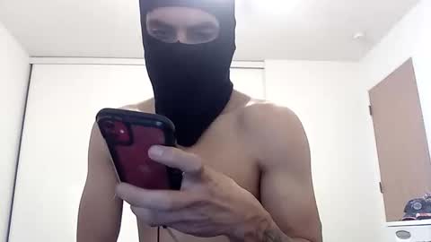 aisenotes online show from October 31, 6:04 am