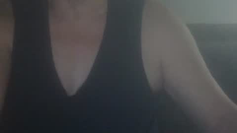 ajames6961 online show from June 1, 3:01 pm