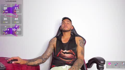 Akira online show from December 5, 2:09 am