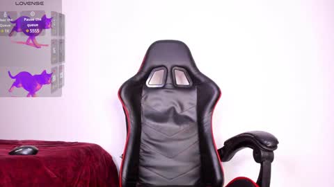 Akira online show from December 18, 10:30 am