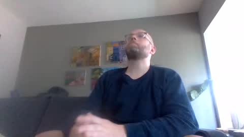 akpchi1984 online show from May 30, 8:31 pm