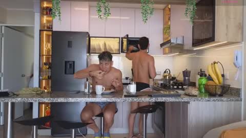 Al Fox  Miko Fortuni  online show from December 19, 7:07 pm