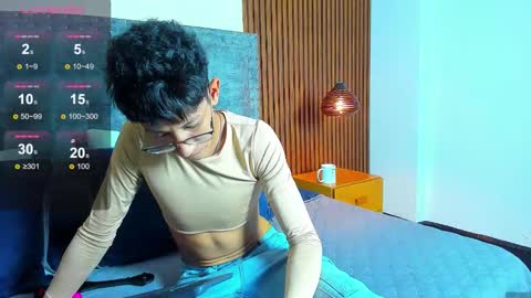 ALAN online show from December 2, 7:06 pm