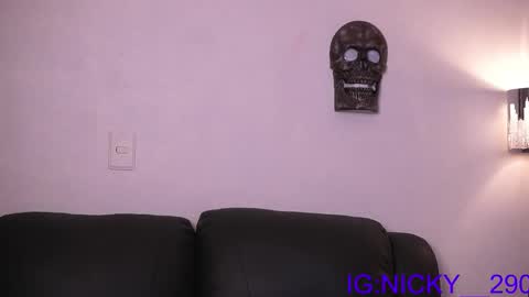 alan_morrys online show from December 2, 2:14 am