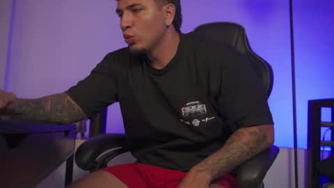 Alan online show from April 1, 6:04 am