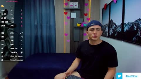 Snapshot of alan_nd_kevin chatting on February 21, 7:21 pm Alan  Kevin can we reach 100 thumbs up please guys  online show from February 21, 7:21 pm
