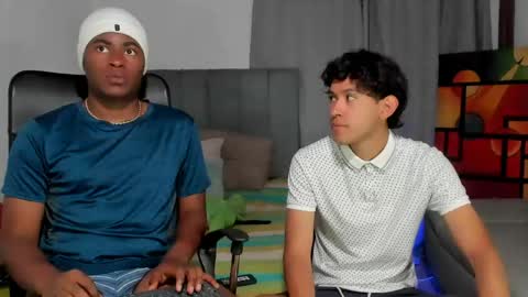 Alan and Criss - WE JUST FRIENDS WITH BENEFITS BOTH VERS online show from April 23, 11:40 pm