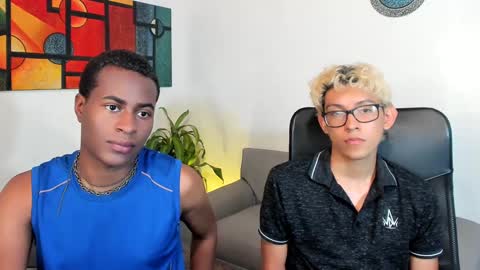 Snapshot of alan_scot chatting on January 18, 9:45 pm Alan and Criss - WE JUST FRIENDS WITH BENEFITS BOTH VERS online show from January 18, 9:45 pm