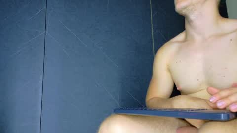 Alan Ferrer online show from April 10, 10:22 am