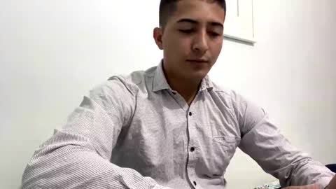 Snapshot of alanj998 chatting on September 28, 10:52 pm alanj998 online show from September 28, 10:52 pm