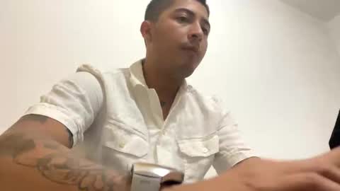 alanj998 online show from February 25, 4:13 am