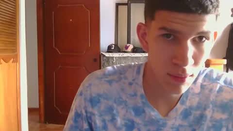 josevcam online show from October 20, 6:34 pm