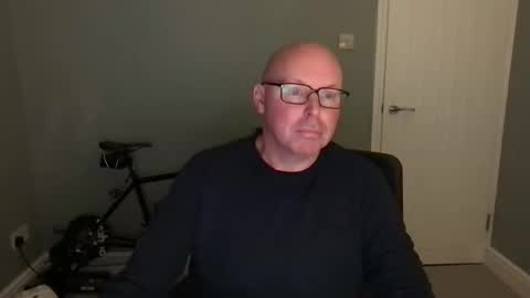 Snapshot of alc300170 chatting on October 6, 6:07 am alc300170 online show from October 6, 6:07 am