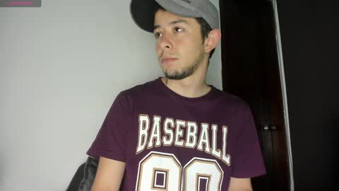 ALEC ANDREWS online show from February 3, 7:00 pm