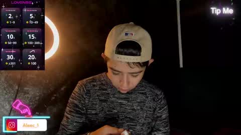 ALEC ANDREWS online show from March 8, 7:18 pm