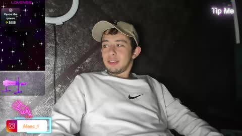 ALEC ANDREWS online show from February 26, 11:24 pm