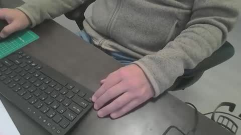 AlejoRojas online show from December 2, 6:55 pm