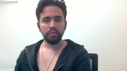 alejo_shy online show from January 18, 2:57 am