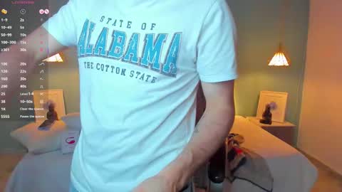 ALejoo Saenz online show from October 13, 4:29 am