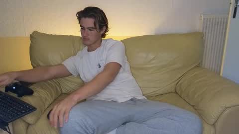 Alex83530 online show from November 9, 10:19 am