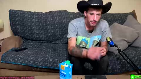 alex_and_charlie online show from May 30, 1:27 am