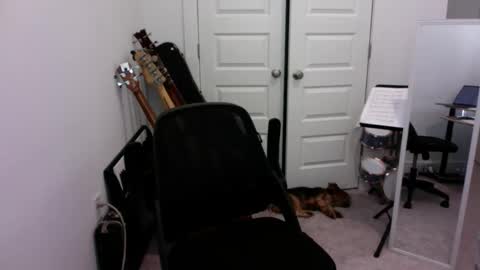 alex_boycd online show from October 31, 2:42 pm