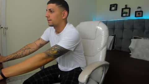 alex online show from February 2, 12:13 pm