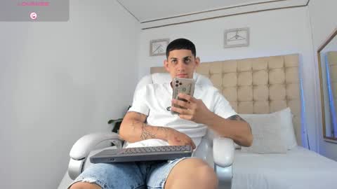 alex online show from October 2, 12:42 pm