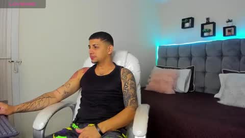 alex online show from February 3, 12:14 pm