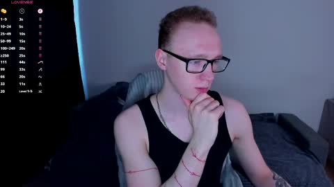 alex_silent online show from April 7, 12:38 pm