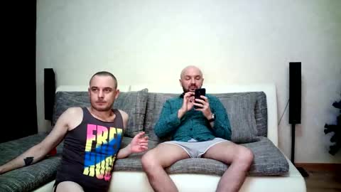 Alex and Tobey online show from January 8, 10:53 am