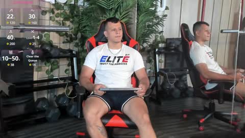 Snapshot of alex_tower chatting on January 28, 7:10 pm Alex Towers online show from January 28, 7:10 pm